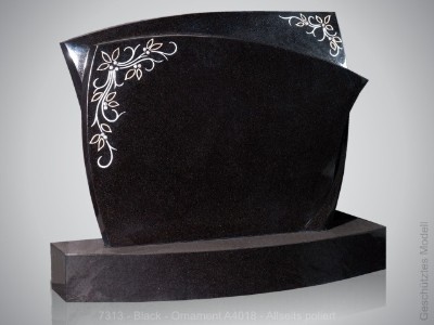 Black mit ornament